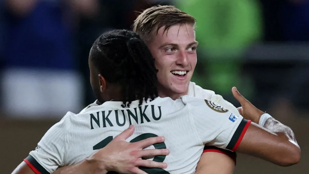 ES Tunis 0–3 Chelsea